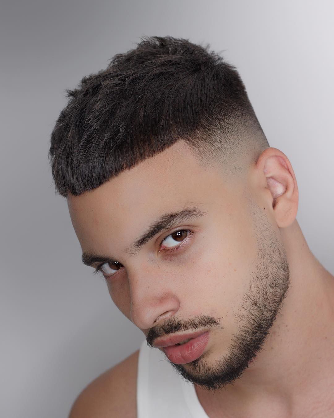 23 Best Hairstyles for Big Foreheads Male