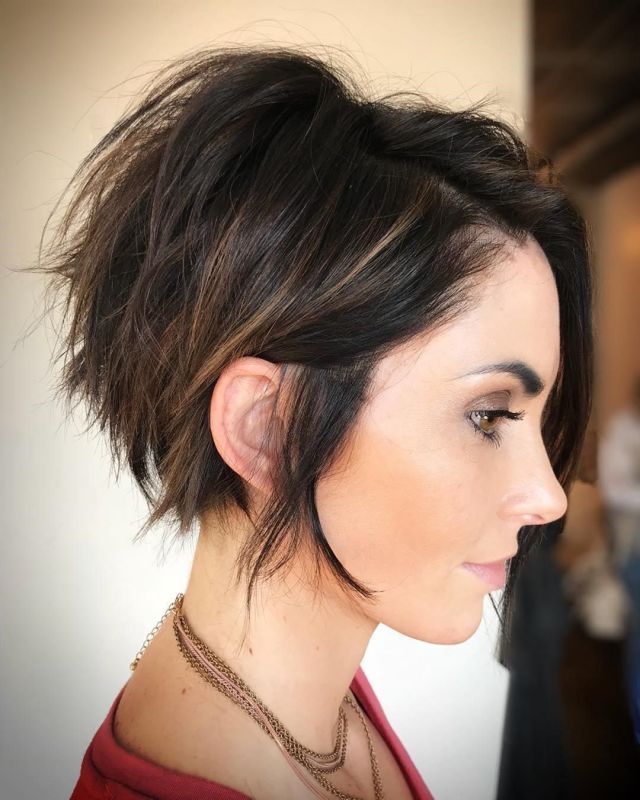 Beautiful Short layered haircuts trend 2020