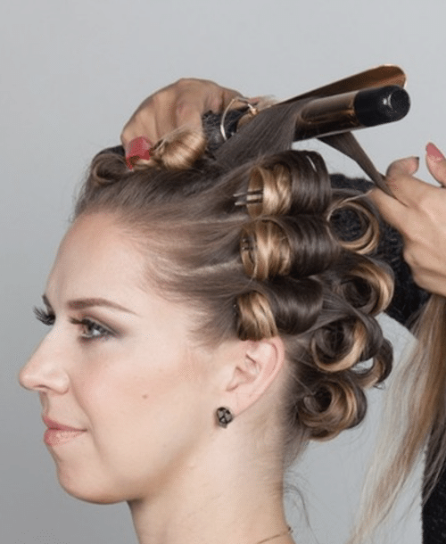 How To Create A Classic Hollywood Waves Hair Style